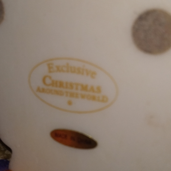 Exclusive, Christmas around the World, hinged wings, Angel Serina - Picture 2 of 5